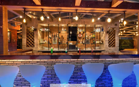 Cafe-Lounge-Evening
